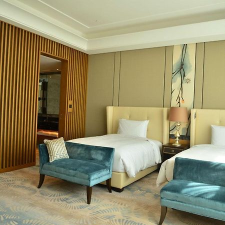 Hilton Ουρούμτσι Εξωτερικό φωτογραφία