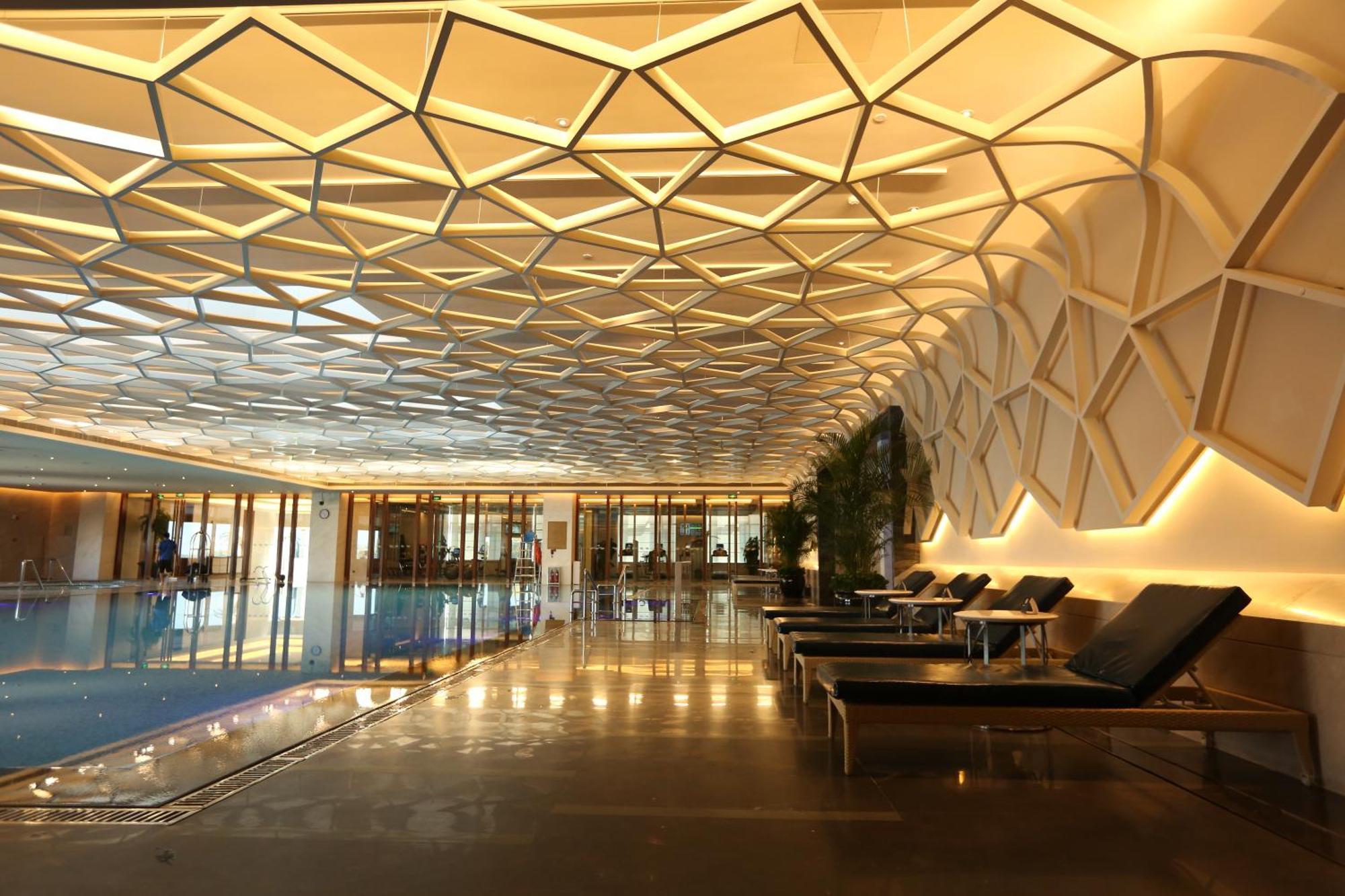 Hilton Ουρούμτσι Εξωτερικό φωτογραφία