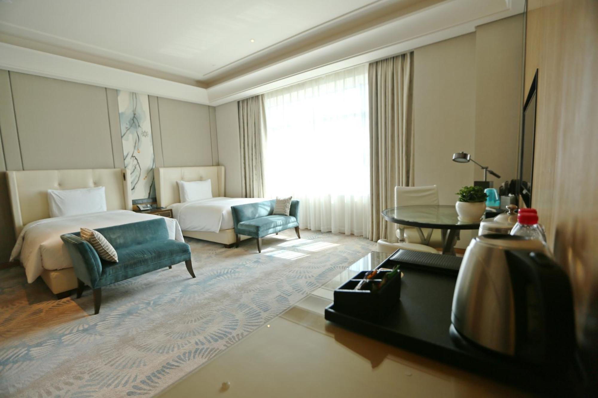 Hilton Ουρούμτσι Εξωτερικό φωτογραφία