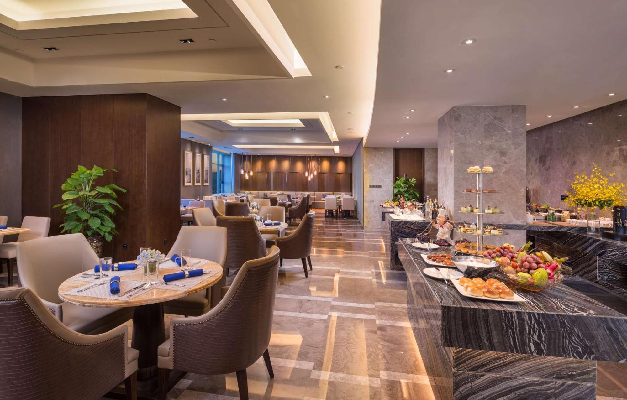 Hilton Ουρούμτσι Εξωτερικό φωτογραφία