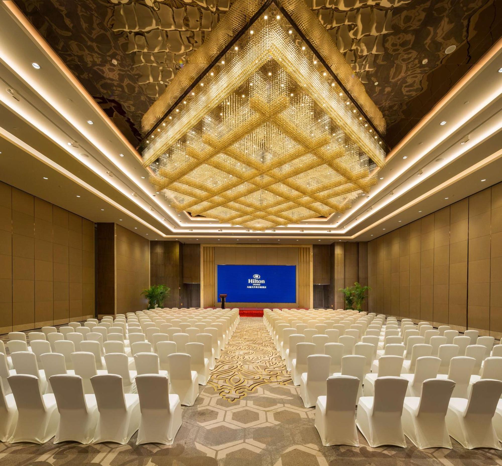 Hilton Ουρούμτσι Εξωτερικό φωτογραφία